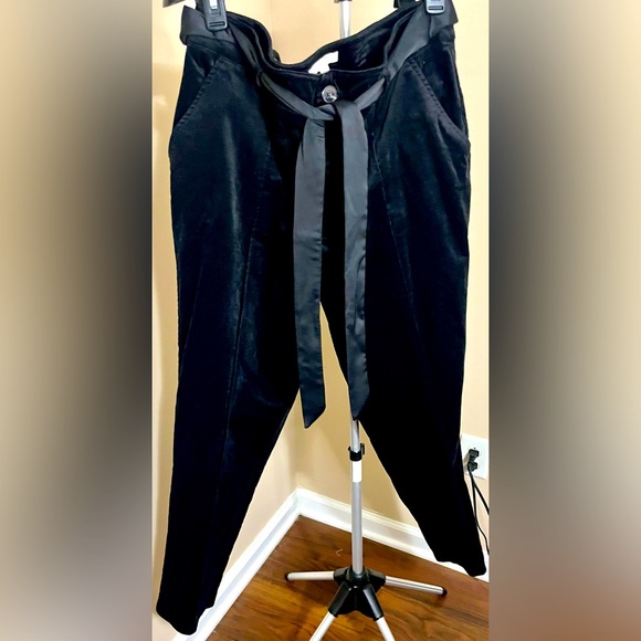 Lauren Conrad Black Velvet Holiday Pintuck Straight-leg Slacks EUC, Size 14 - Picture 3 of 8